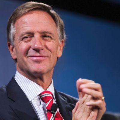 Who Is Bill Haslam? Wiki, Age, Height, Wife, Net Worth, Ethnicity, Career