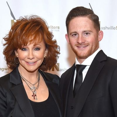 Who is Reba McEntire? Wiki, Age, Husband, Net Worth, Ethnicity, Height